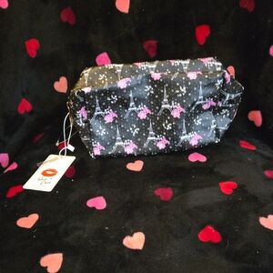 Beautiful Chic Black and Pink Eiffel Tower Women's Small Zipper Bag